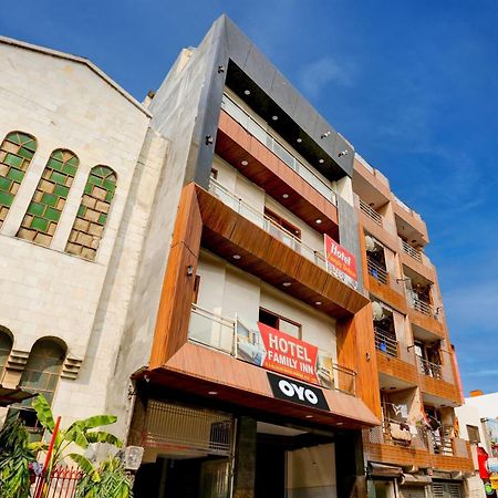 Hotel O Family Deluxe New Delhi Ngoại thất bức ảnh