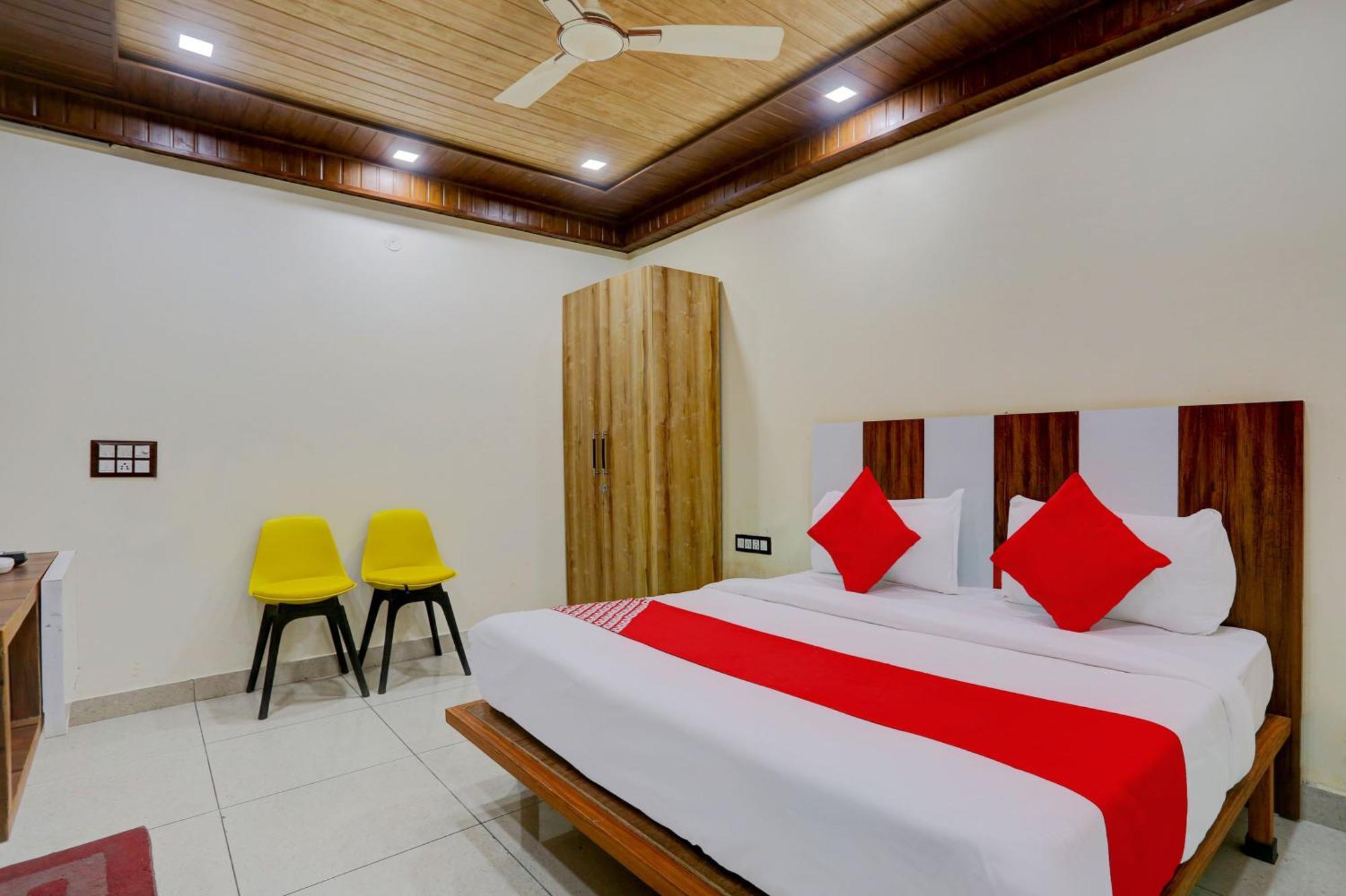Hotel O Family Deluxe New Delhi Ngoại thất bức ảnh